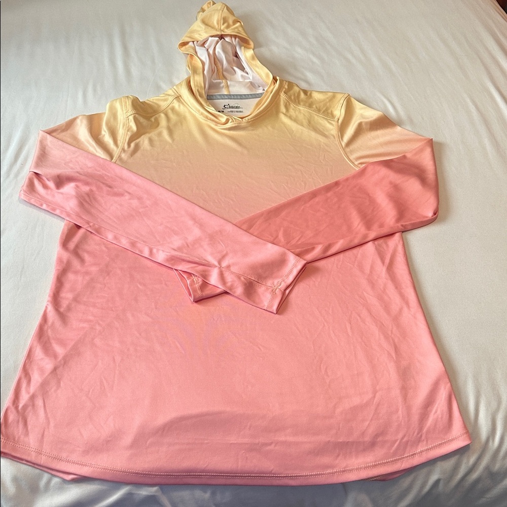 Bass Pro Shops Long Sleeve Women's Top